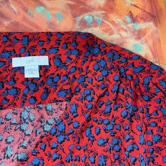 J. Jill Petite XS Red Blue Patterned Rayon Button Down Long Sleeve - Picture 8 of 8